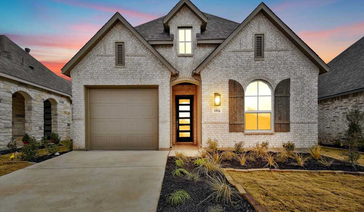 New Home for Sale 1016 Easy Gruene, New Braunfels, TX 78130