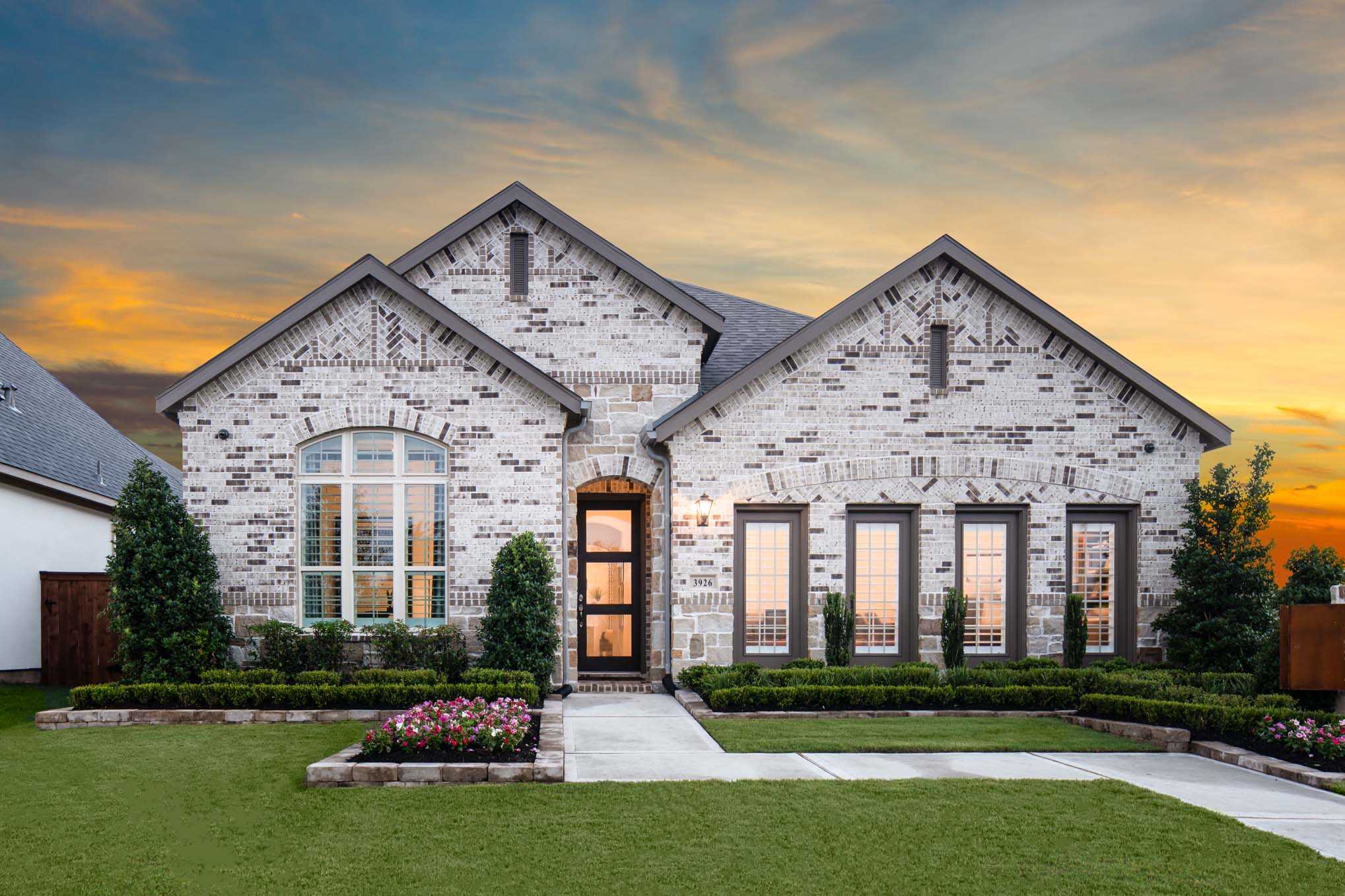 New Homes in Meridiana 50ft. lots Home Builder in Iowa Colony TX