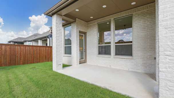 Patio/Backyard