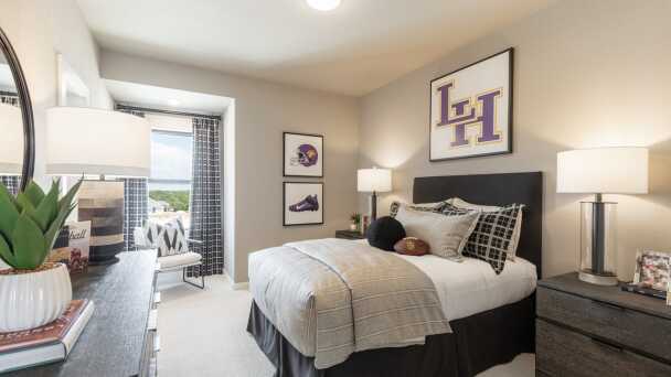 Secondary Bedroom