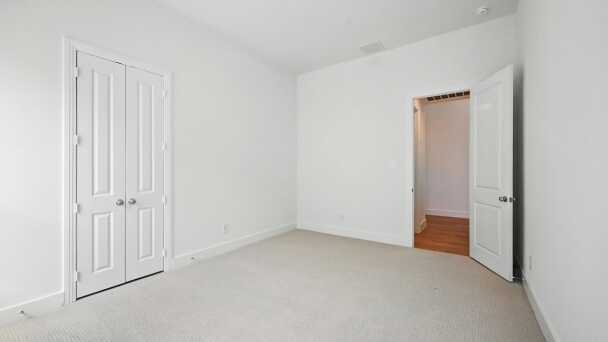 Flex Gen Suite Bedroom