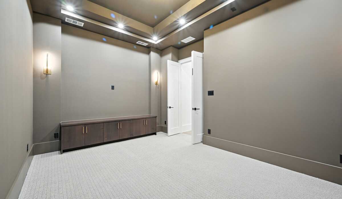 Entertainment Room