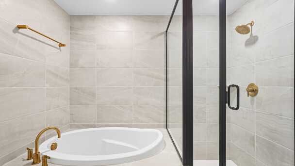 Flex Gen Suite Bathroom