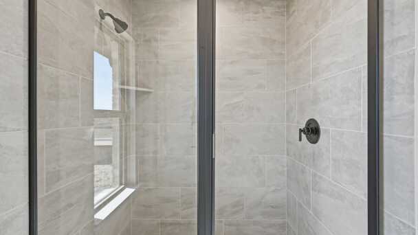 Flex Gen Suite Bathroom