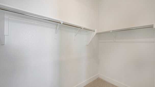 Flex Gen Suite Closet