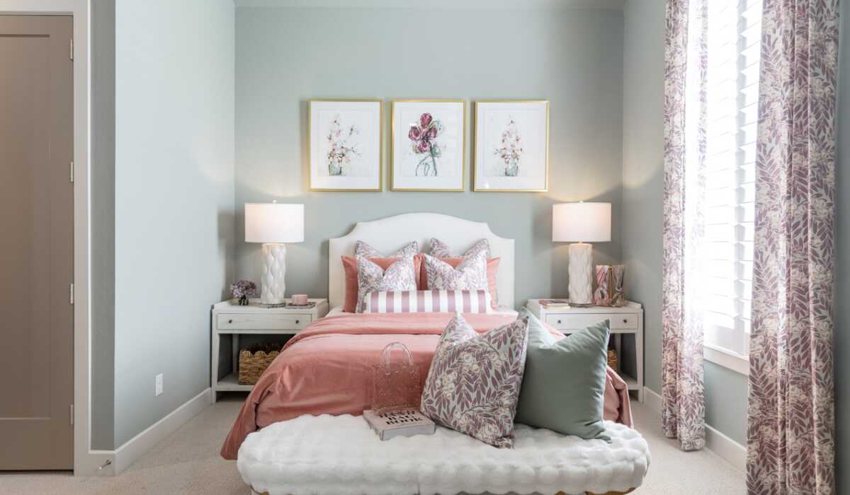 Secondary Bedroom