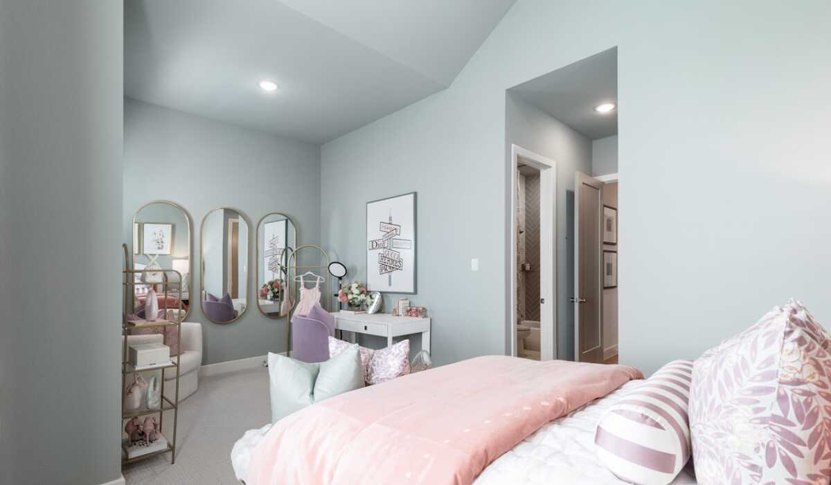 Secondary Bedroom