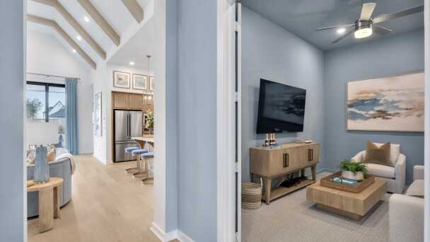 Entertainment Room/Entry