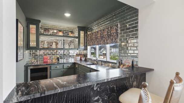 Wet Bar