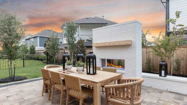 Patio/Backyard