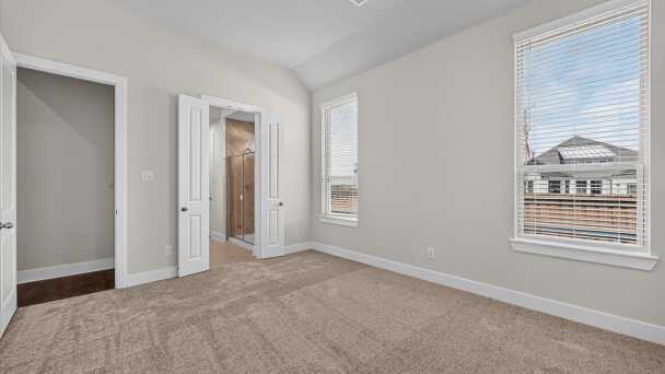 Flex Gen Suite Bedroom