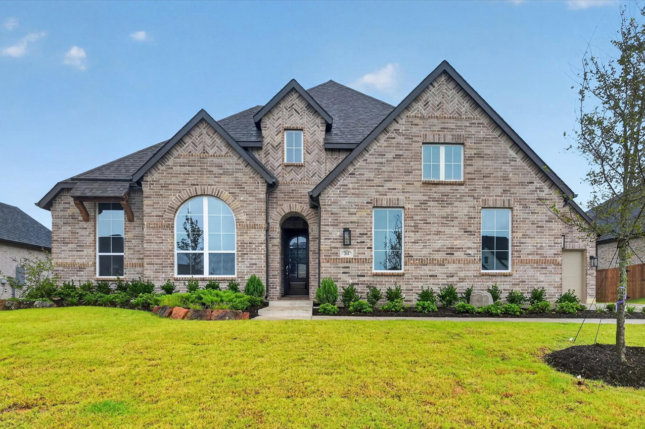 Chesterfield G at 2814 Cedar Ridge, Sherman, Texas
