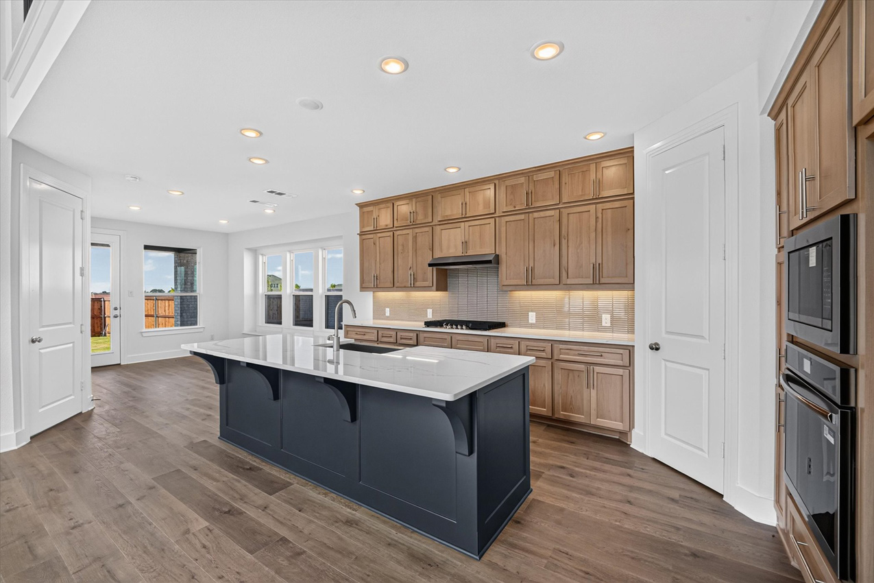 Belmont at 2813 Kenilworth Way, Celina, Texas: photo 2