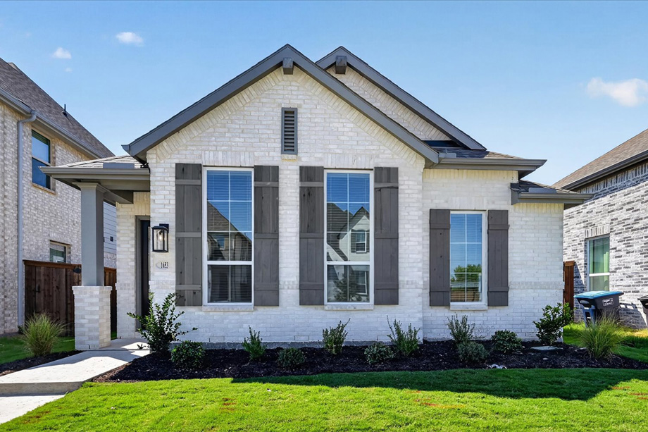 Grayson at 1653 Cornwall Avenue, Fort Worth, Texas