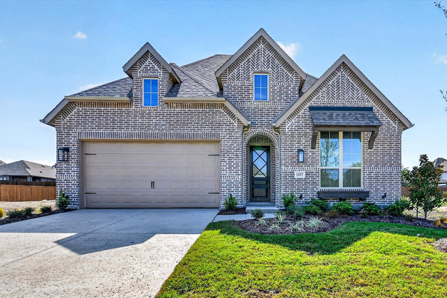 Davenport at 1557 Thicket Hill Drive, Van Alstyne, Texas