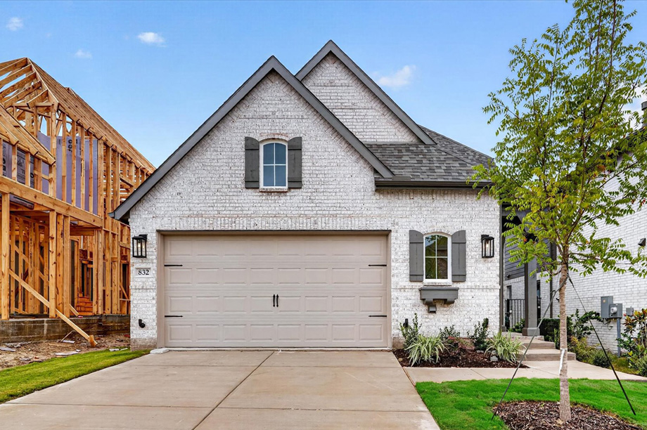 Windermere at 832 Stone Grove Road, Lavon, Texas