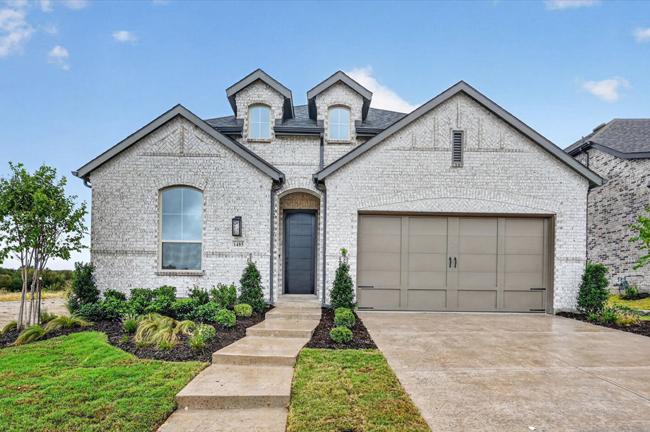 Davenport at 1485 Hawn Drive, Van Alstyne, Texas: photo 1