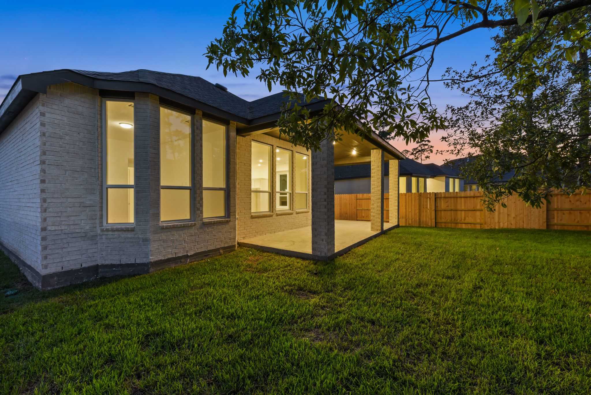 New Home for Sale 115 Liatris Place, Conroe, TX 77304