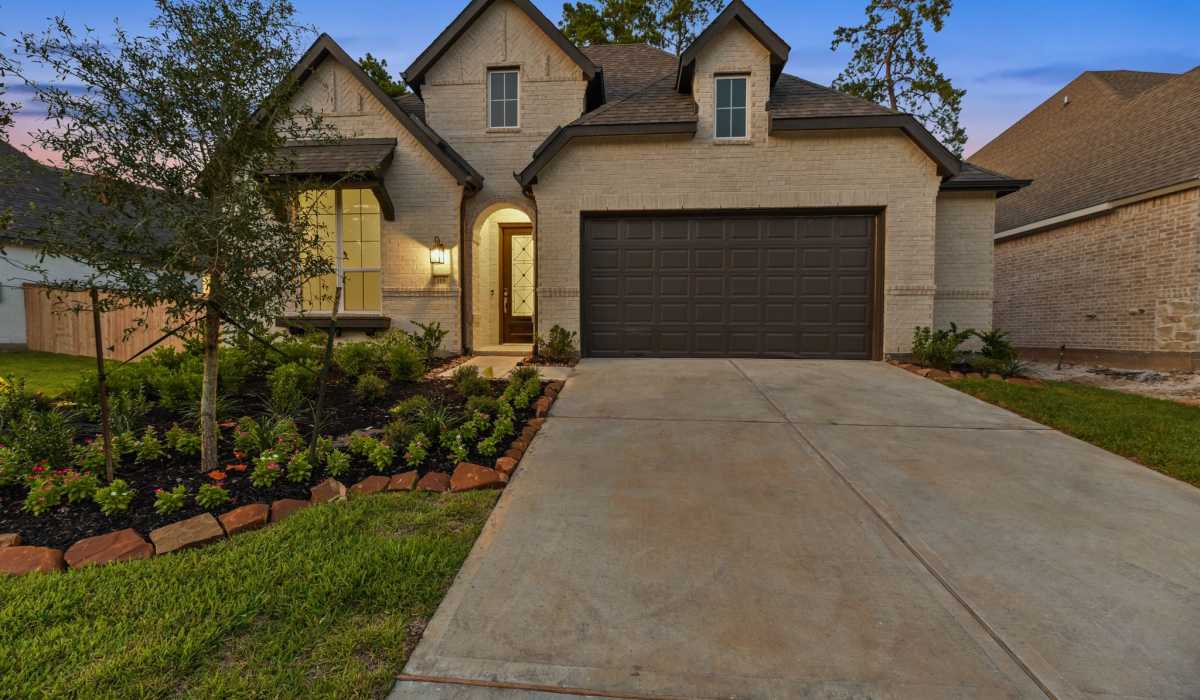 New Home for Sale 115 Liatris Place, Conroe, TX 77304