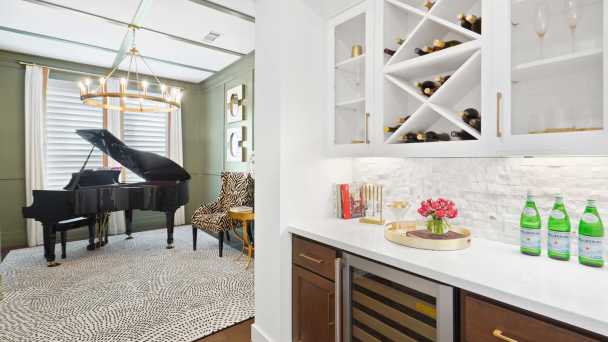 Entertainment Room/Butler's Pantry